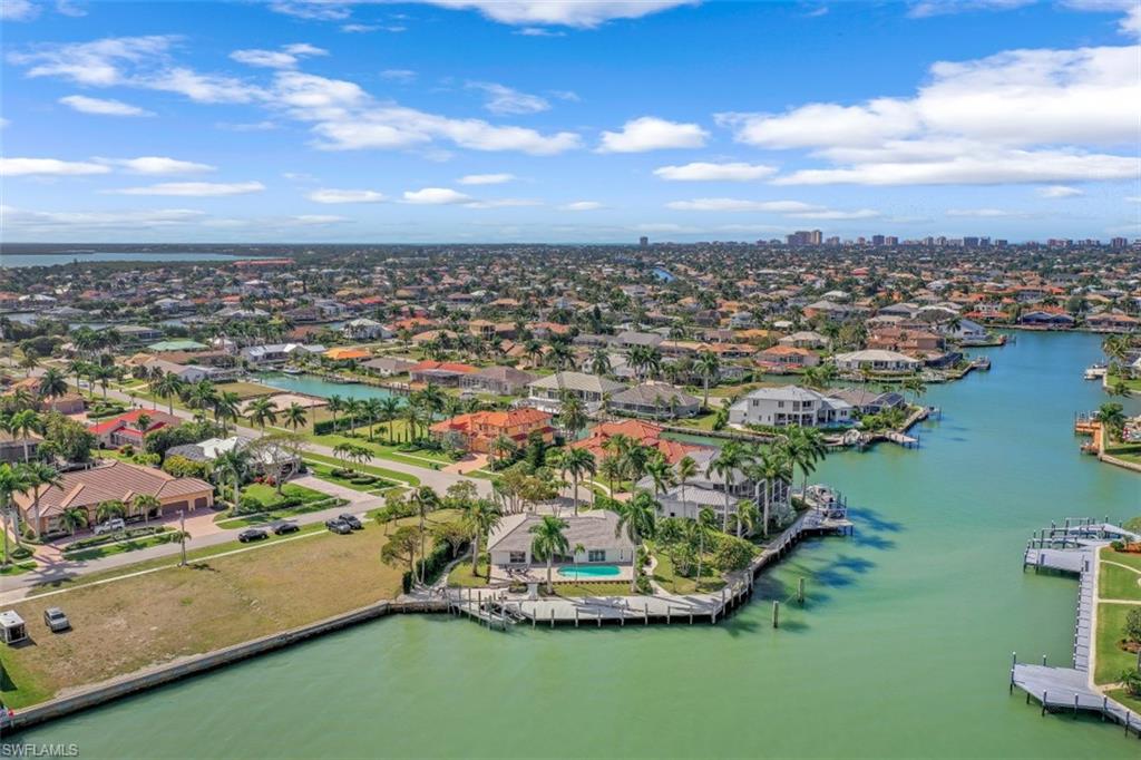 MARCO BEACH - Residential