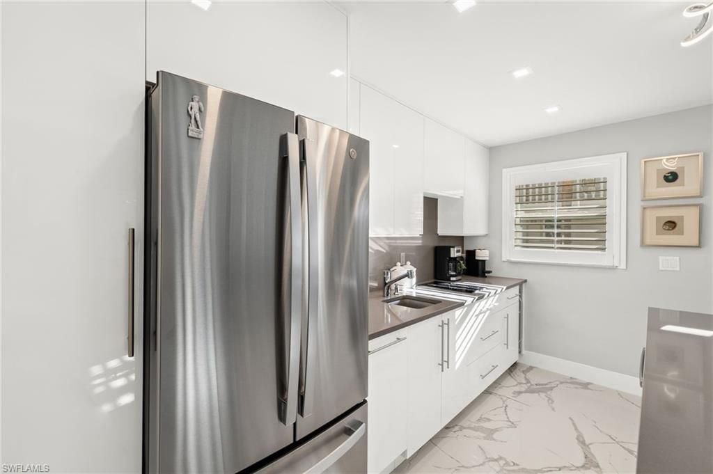 Photo of 980 7th AVE S #109, NAPLES, FL 34102 (MLS # 225083095)