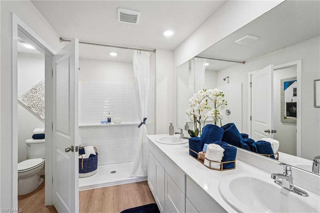 BENTLEY CROSSING - Residential