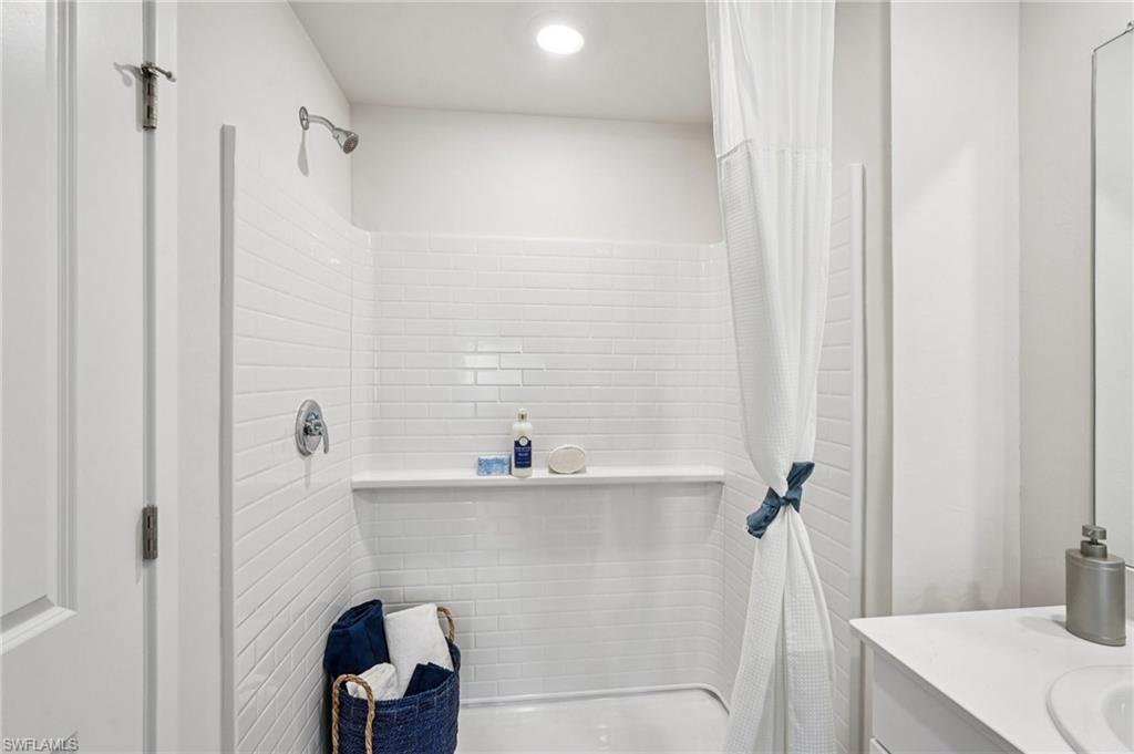 BENTLEY CROSSING - Residential