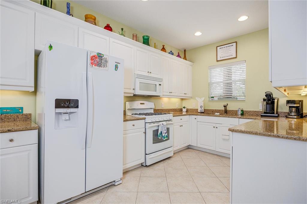 COTTONWOOD BEND - Residential Lease