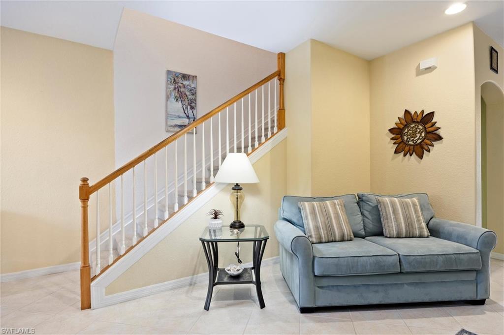 COTTONWOOD BEND - Residential Lease