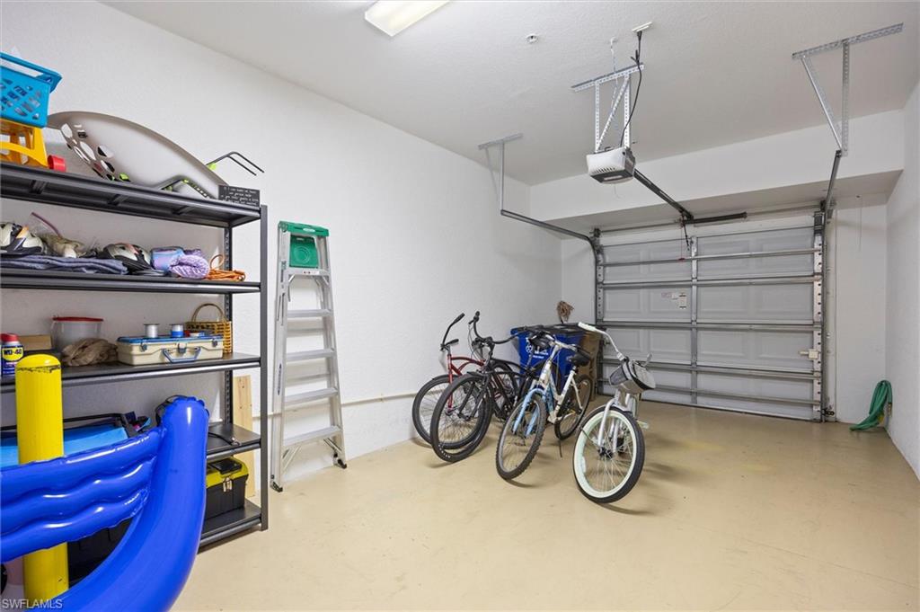 COTTONWOOD BEND - Residential Lease