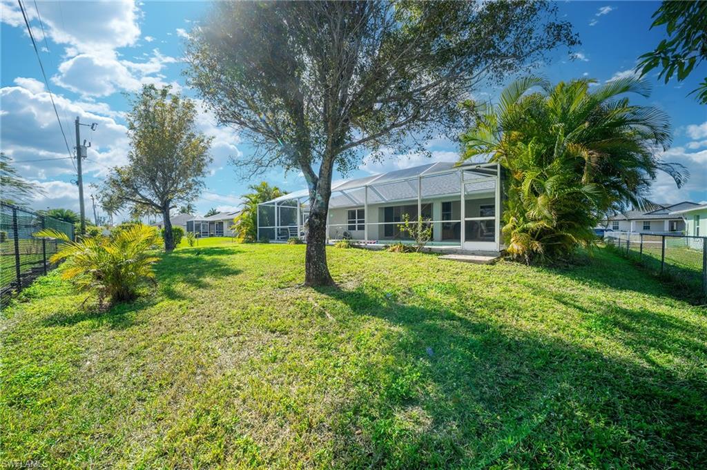 CAPE CORAL - Residential