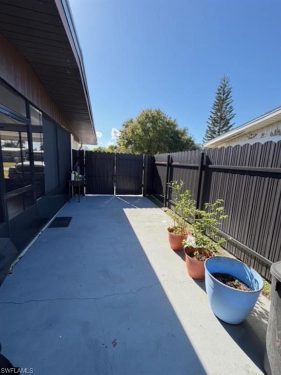 KLINE MANOR - Residential