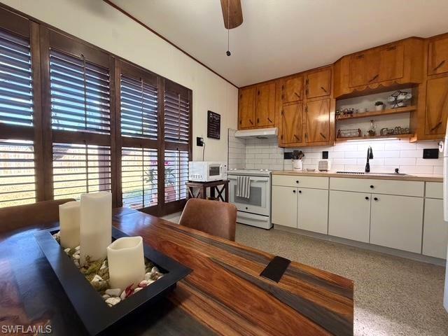 KLINE MANOR - Residential