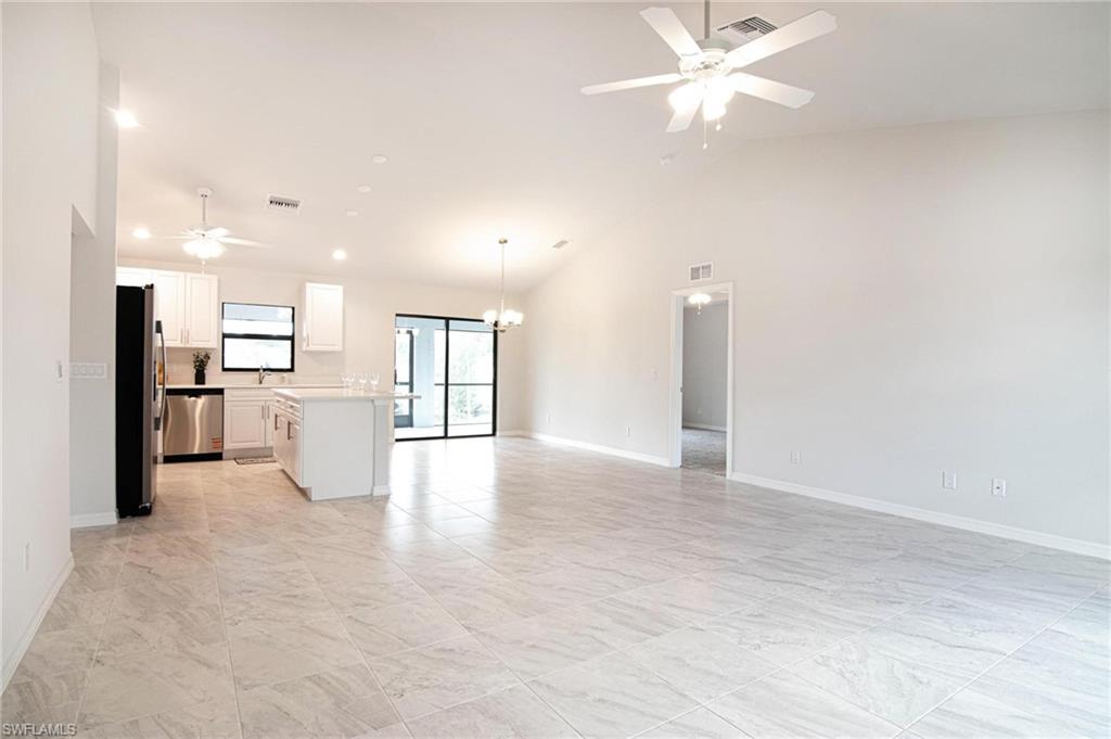 CAPE CORAL - Residential