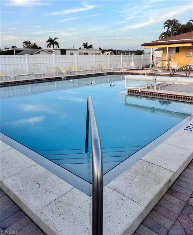 FORT MYERS BEACH CAMPGROUND - Residential