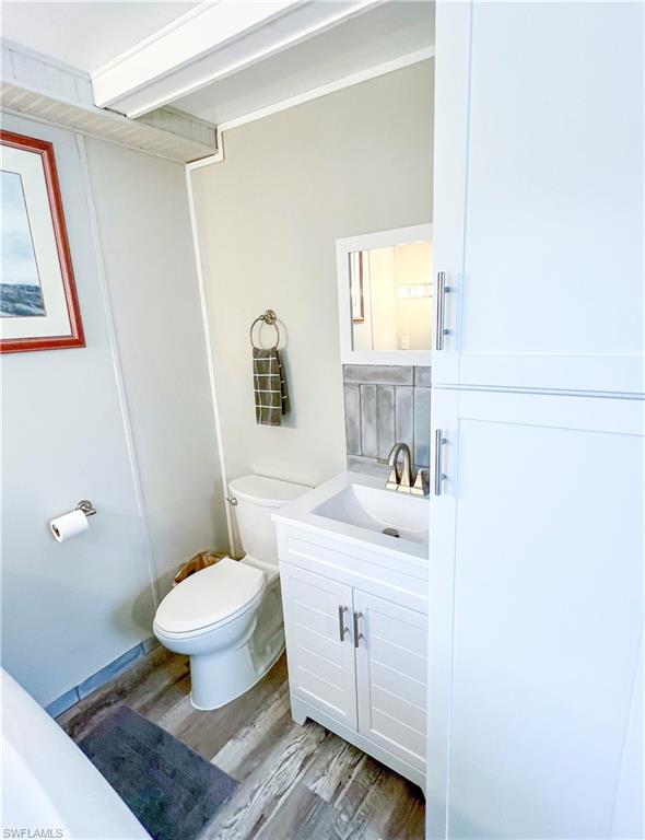 FORT MYERS BEACH CAMPGROUND - Residential