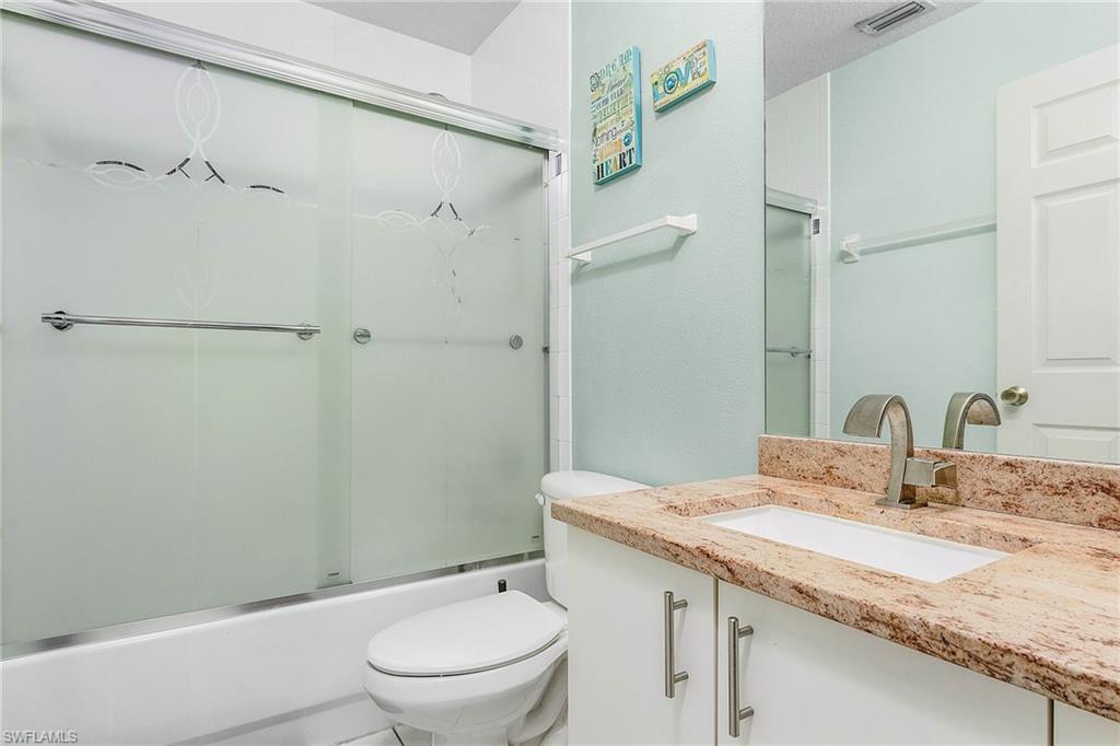 HUNTINGTON LAKES - Residential