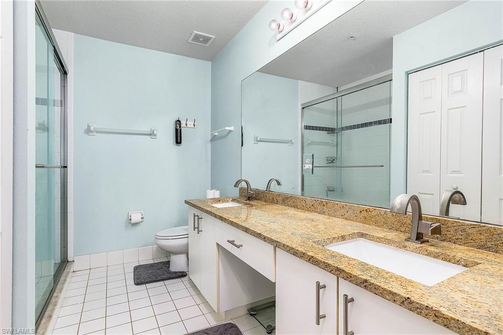 HUNTINGTON LAKES - Residential