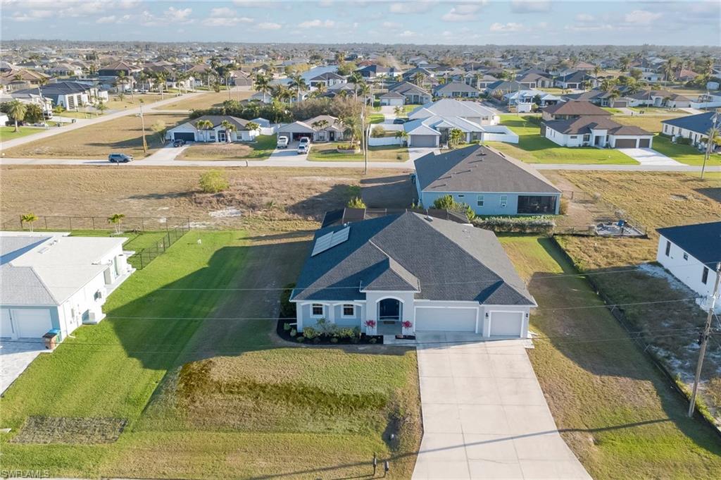 CAPE CORAL - Residential