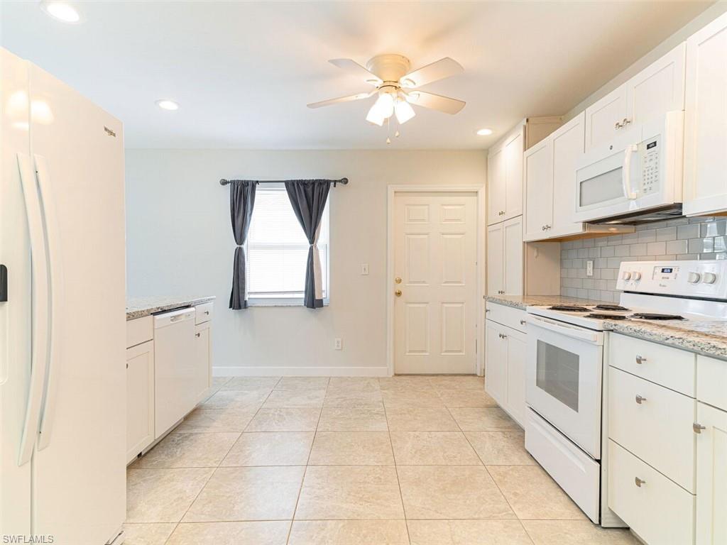 NAPLES PARK - Residential