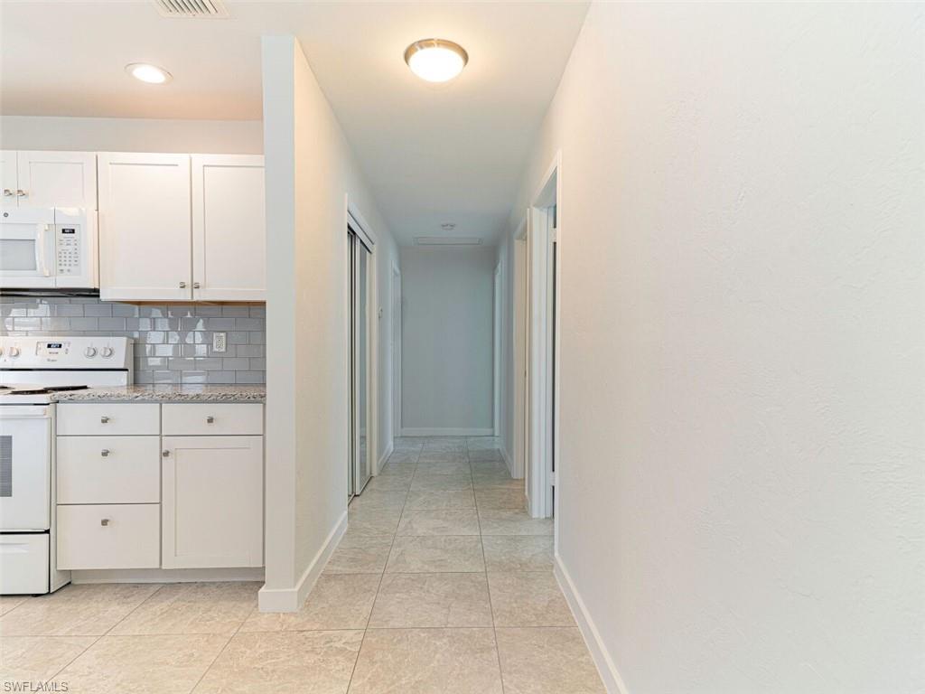 NAPLES PARK - Residential