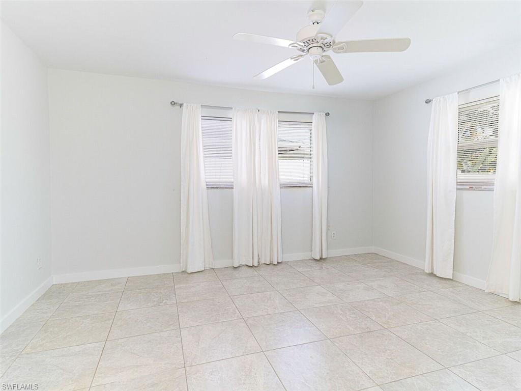 NAPLES PARK - Residential