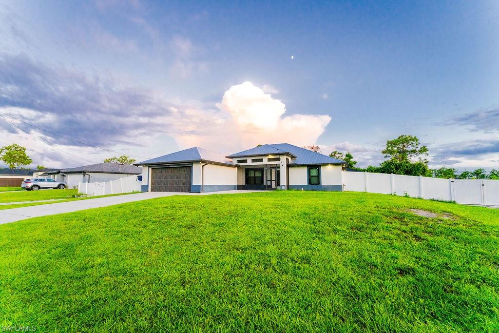 LEHIGH ACRES - Residential