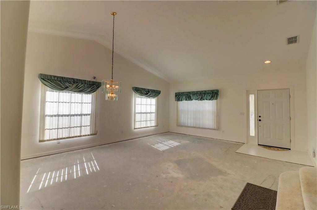 WILLIAMSBURG - Residential