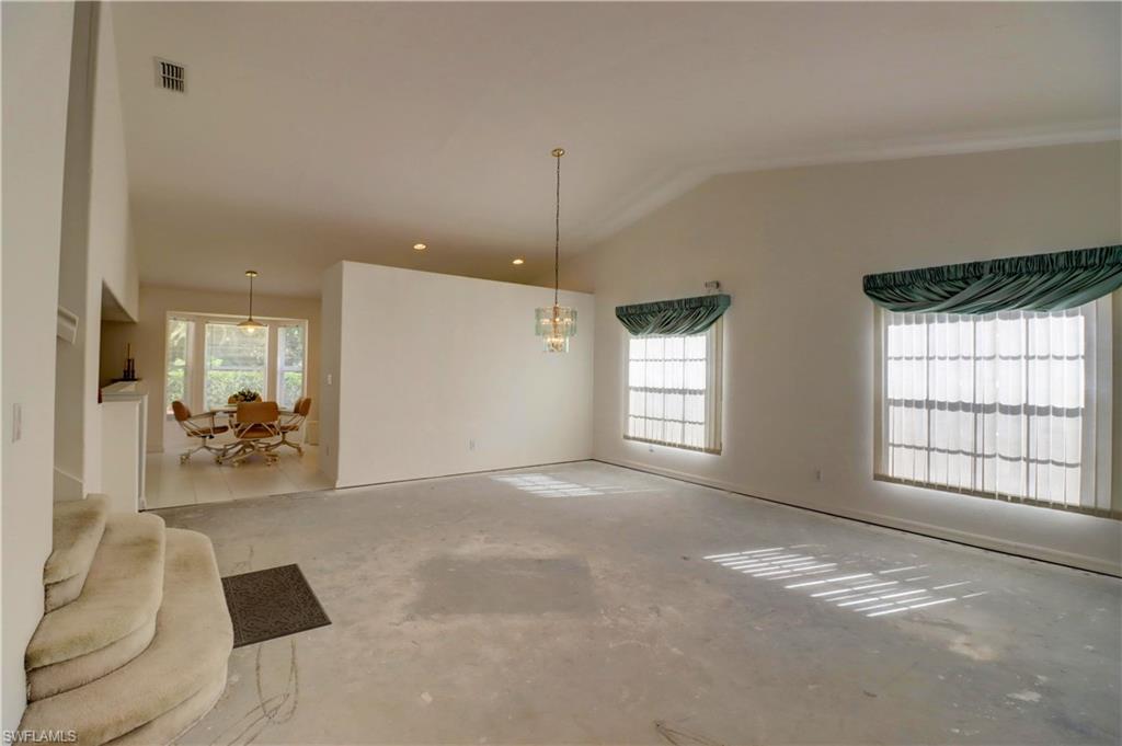 WILLIAMSBURG - Residential