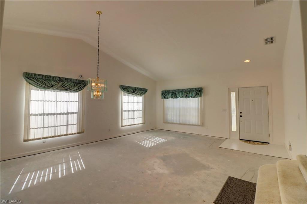 WILLIAMSBURG - Residential