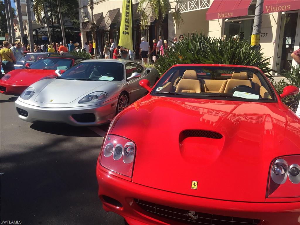 COUNTRY CLUB - Residential