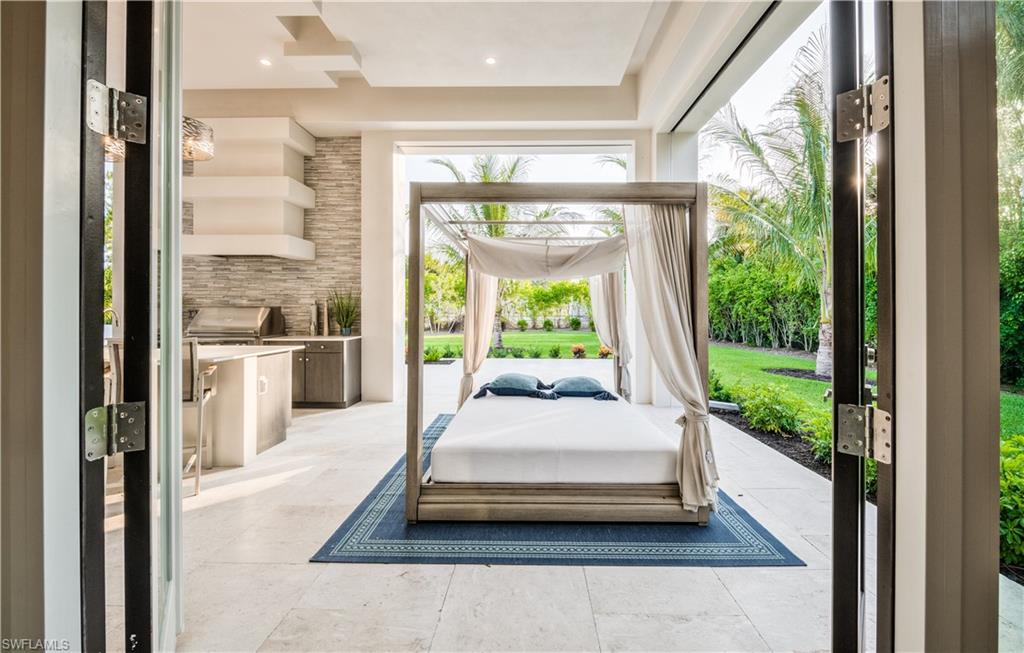 PINE RIDGE - Residential