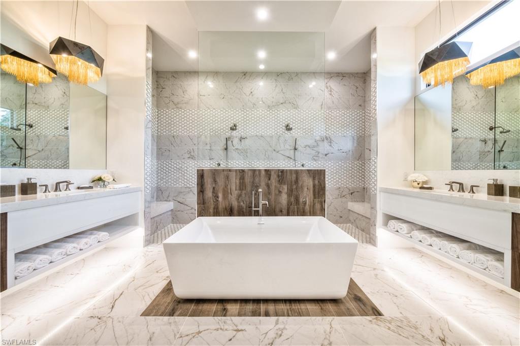 PINE RIDGE - Residential