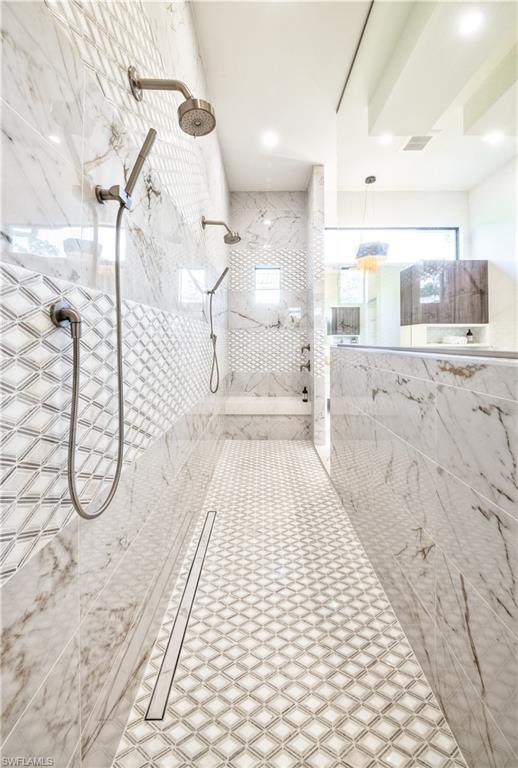 PINE RIDGE - Residential