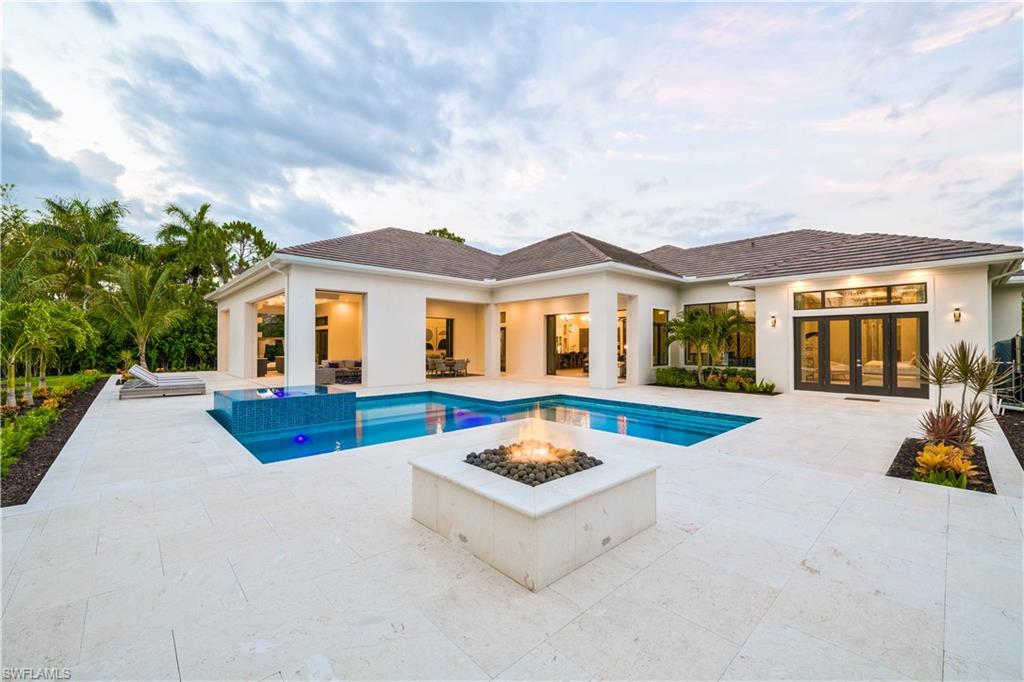 PINE RIDGE - Residential