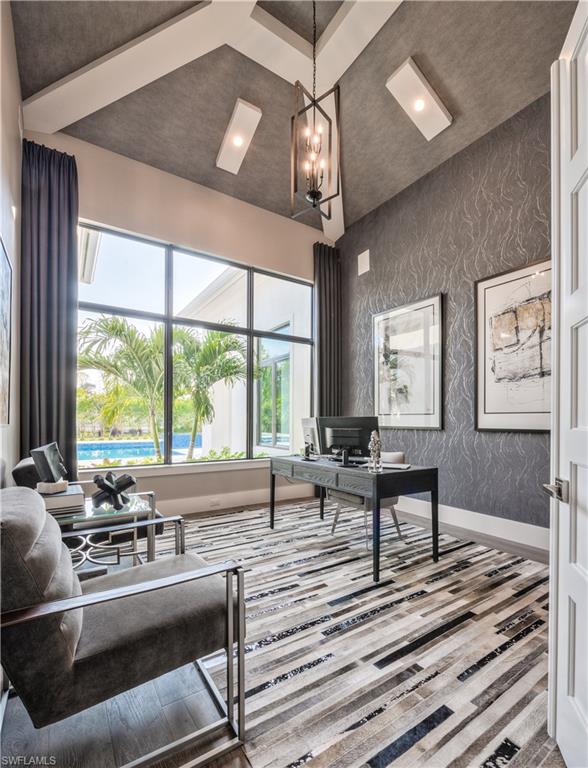 PINE RIDGE - Residential