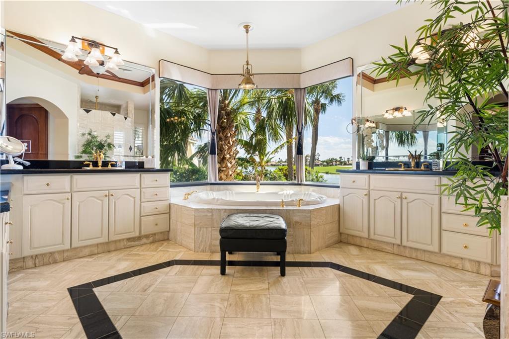 EDGEWATER - Residential