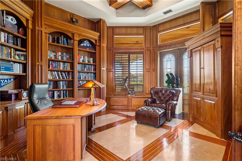 EDGEWATER - Residential