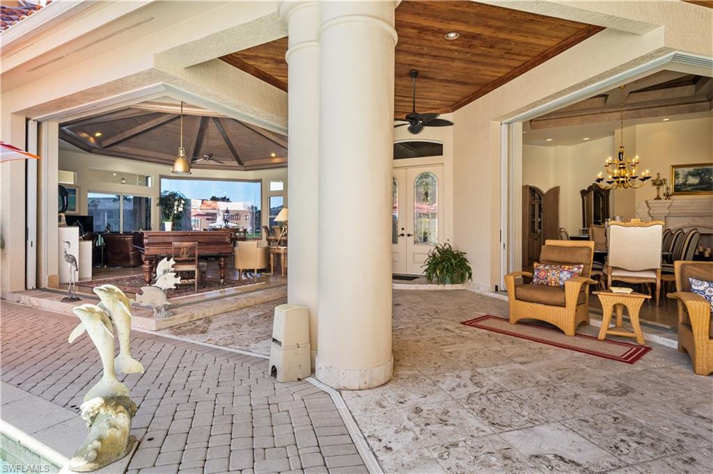 EDGEWATER - Residential