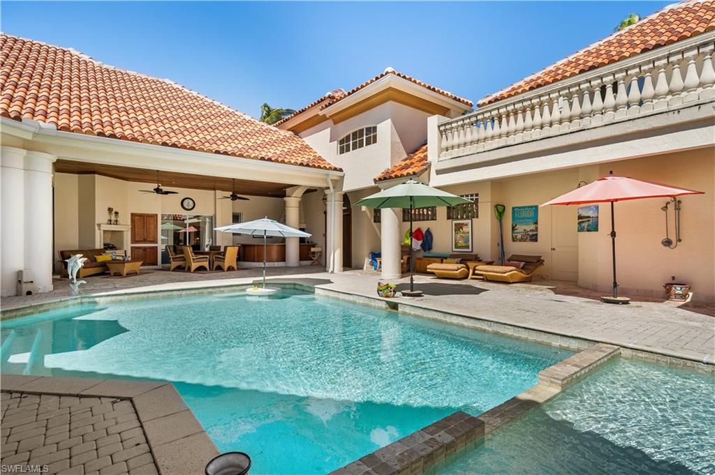 EDGEWATER - Residential