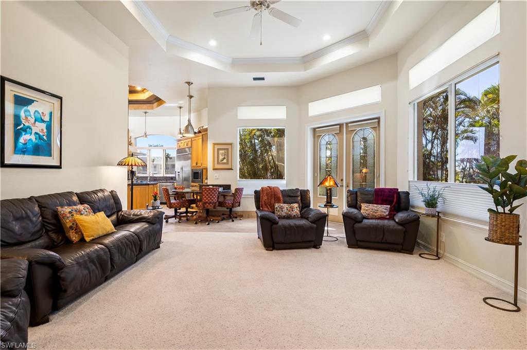 EDGEWATER - Residential