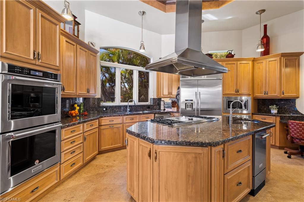 EDGEWATER - Residential