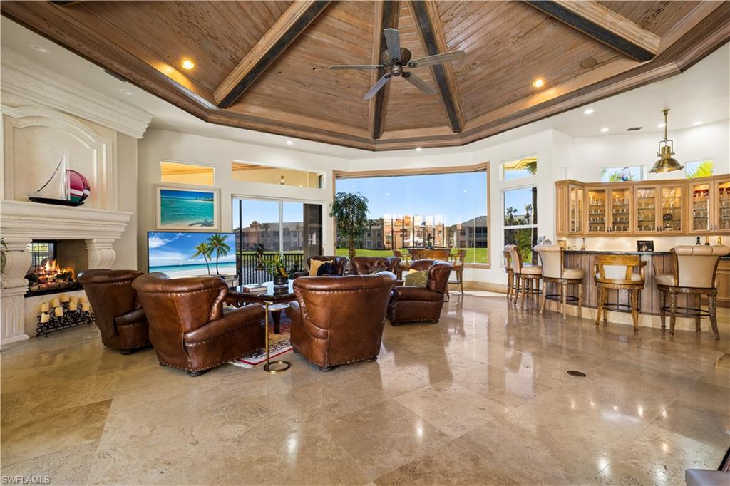 EDGEWATER - Residential