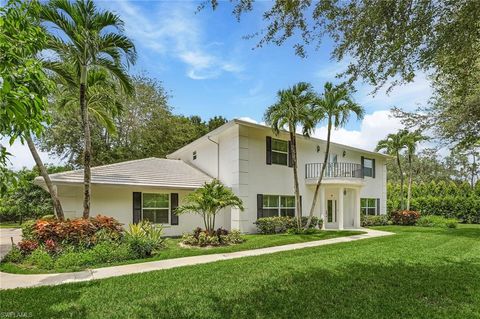 7395 Stonegate DR NAPLES FL 34109