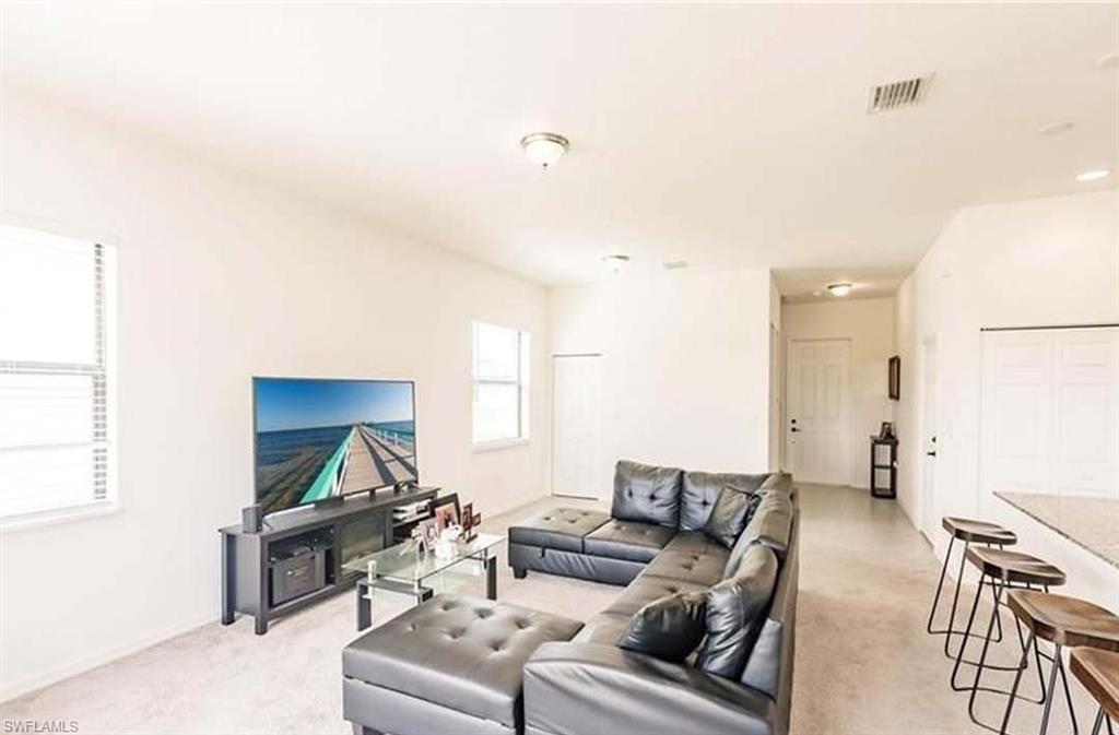 MAPLE RIDGE RESERVE - Residential