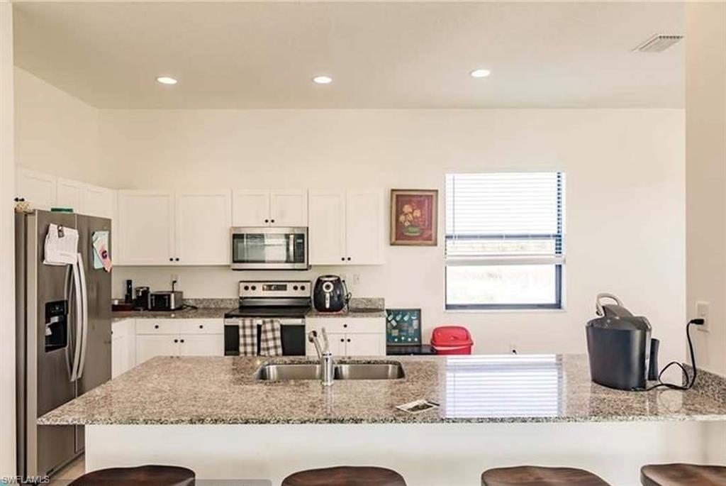 MAPLE RIDGE RESERVE - Residential