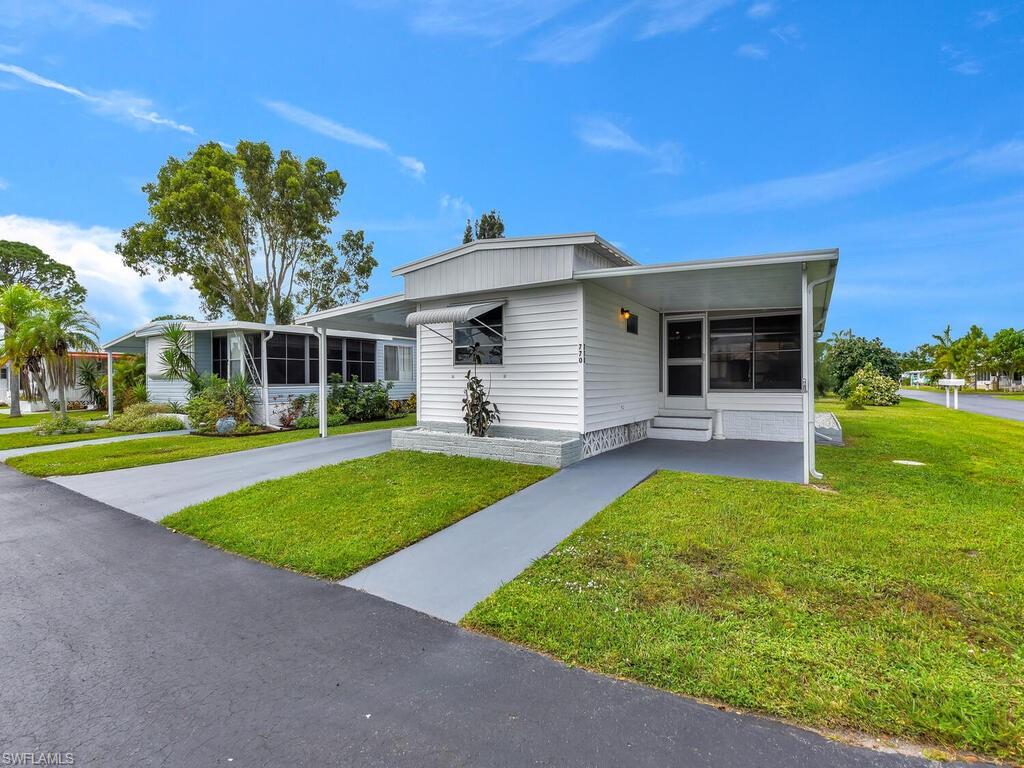 LAZY DAYS MOBILE VILLAGE - Residential