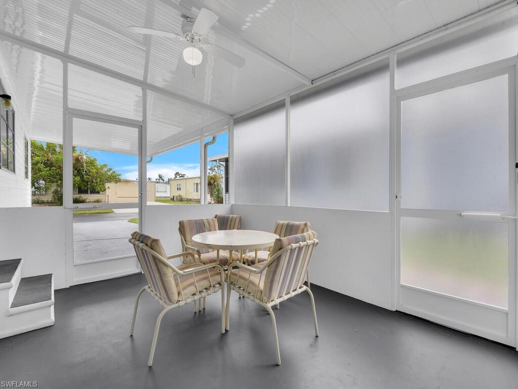 LAZY DAYS MOBILE VILLAGE - Residential