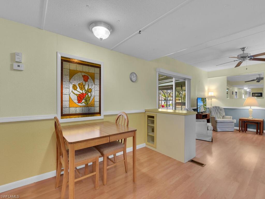 LAZY DAYS MOBILE VILLAGE - Residential