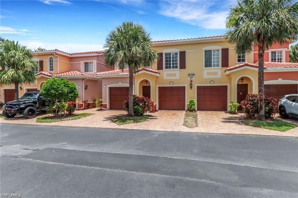 VILLAGIO - Residential Lease