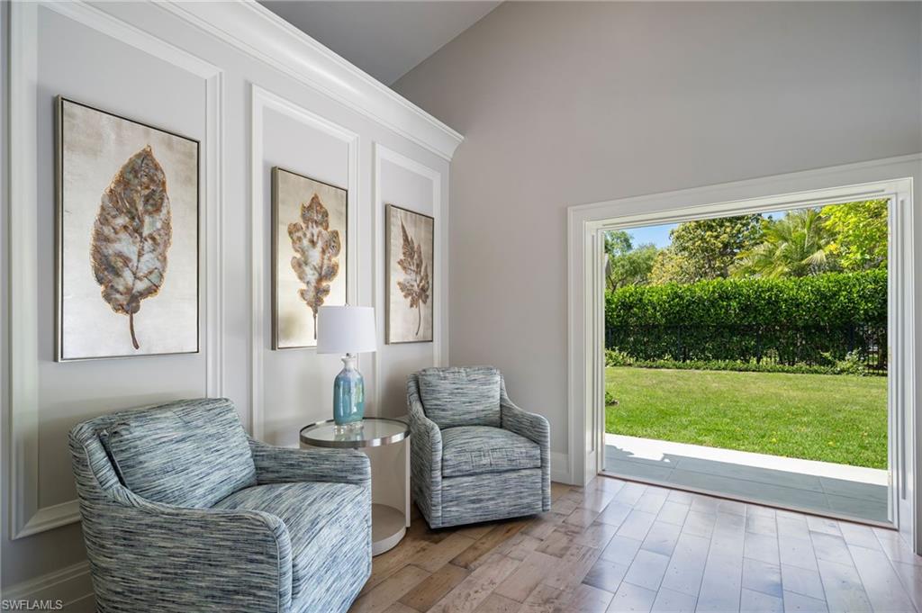 PINECREST AT PELICAN BAY - Residential