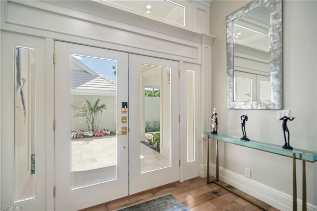 PINECREST AT PELICAN BAY - Residential