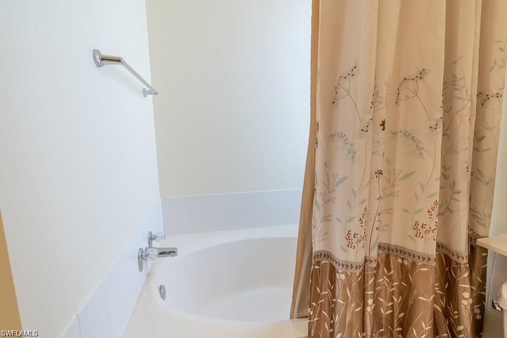 VERONA WALK - Residential