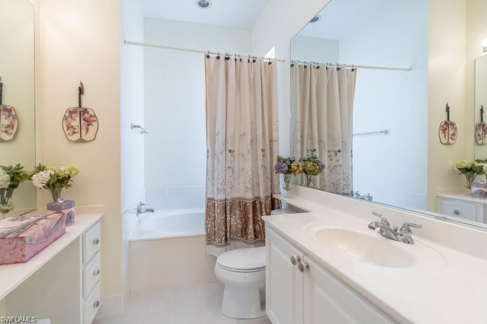 VERONA WALK - Residential