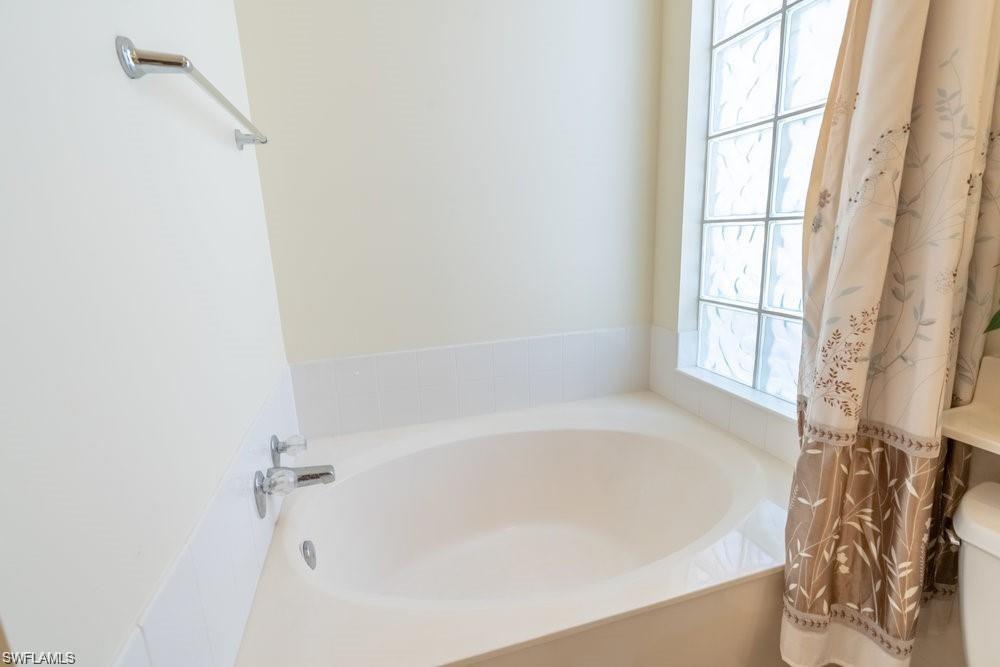 VERONA WALK - Residential