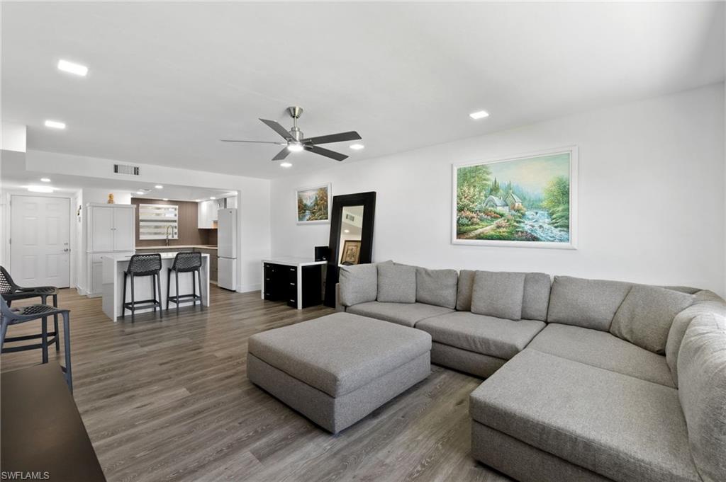 GOLF VIEW APTS CONDOMINIUM - Residential