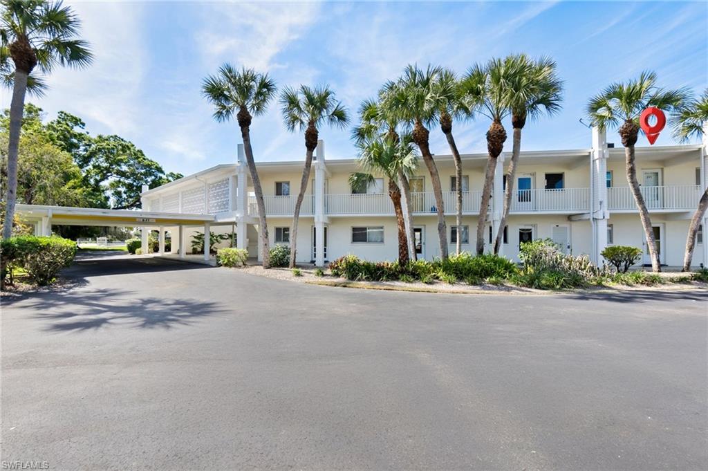 GOLF VIEW APTS CONDOMINIUM - Residential